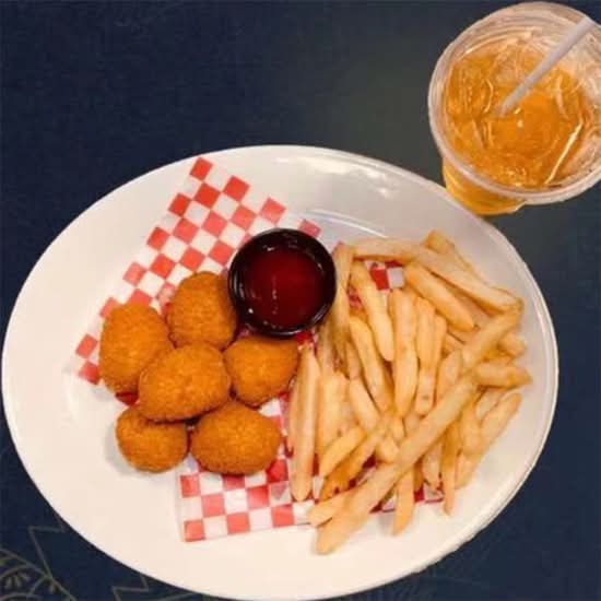 F21  Happy Meal A6 Chicken Nugget & Fries