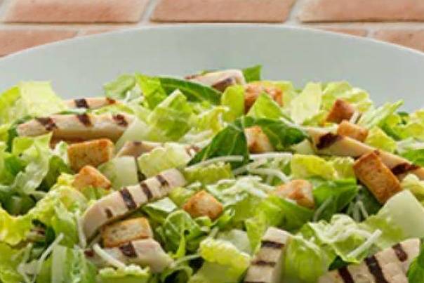 CHICKEN CAESAR SALAD