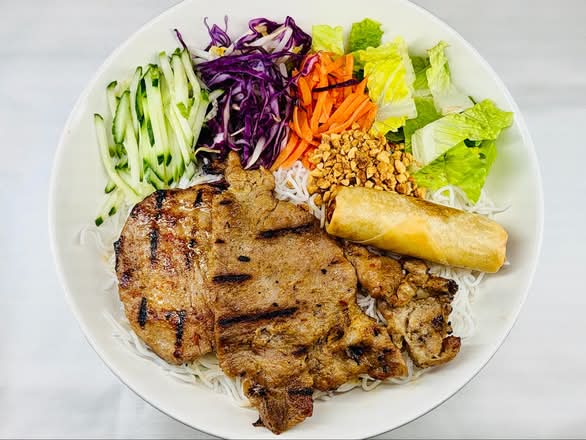 Grilled Pork & Roll
