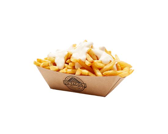 Frites sauce fromagère