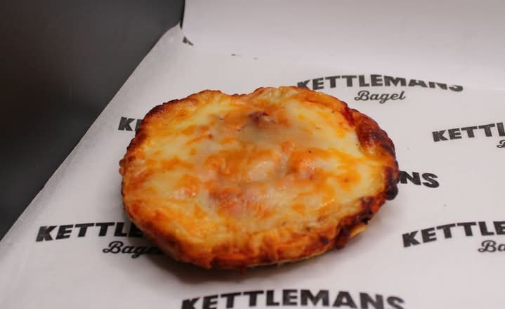 Pizza Bagel aux trois fromage à l'unité