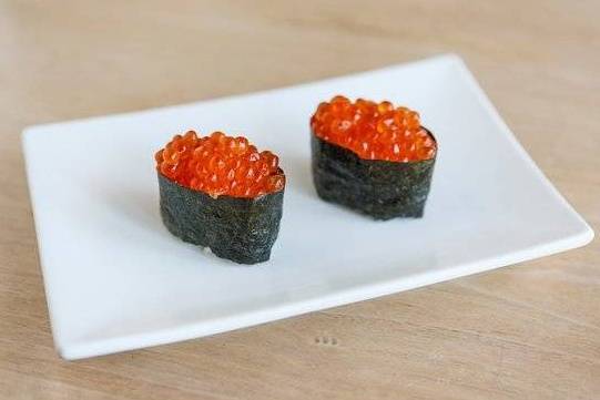 43.Ikura Nigiri (2 pcs)