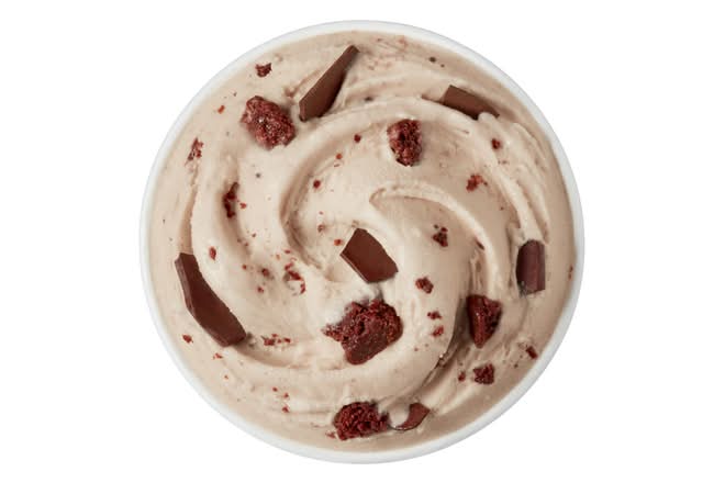 Mocha Brownie Mudslide BLIZZARD® Treat: