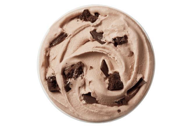 Chocolate Brownie Extreme Blizzard® Treat