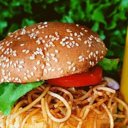 Noodle Burger