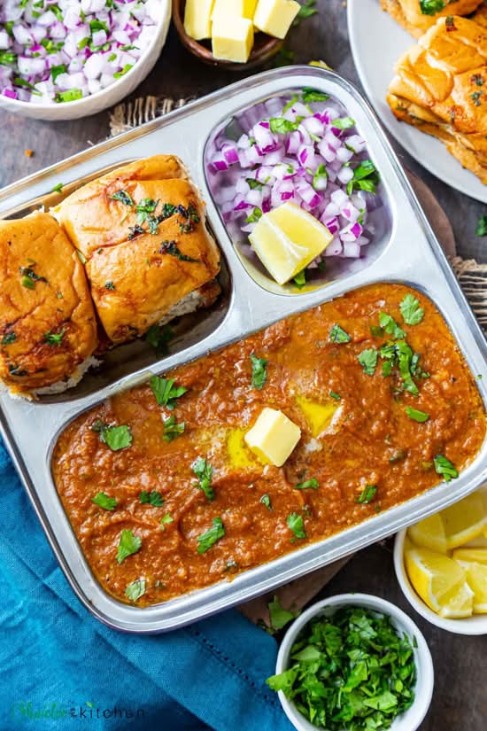 Street Style Tava Pav Bhaji