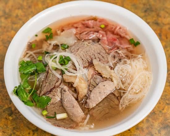 30. Beef Steak, Brisket, Tendon, Tripe, and Meatball (Special Pho No.1)