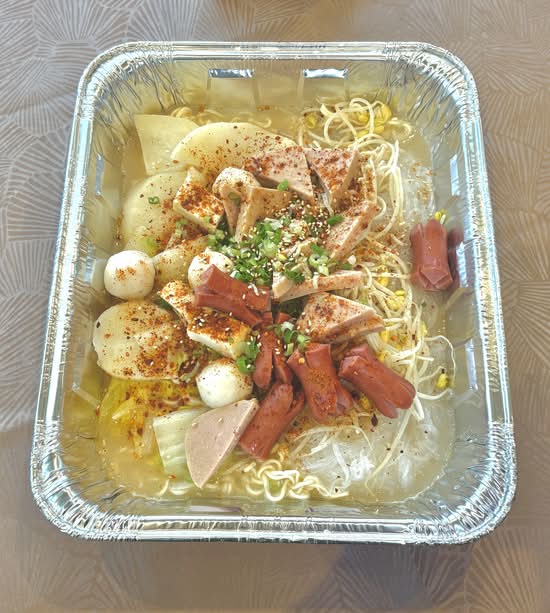 Ai-Boiled instant noodle and vermicelli
