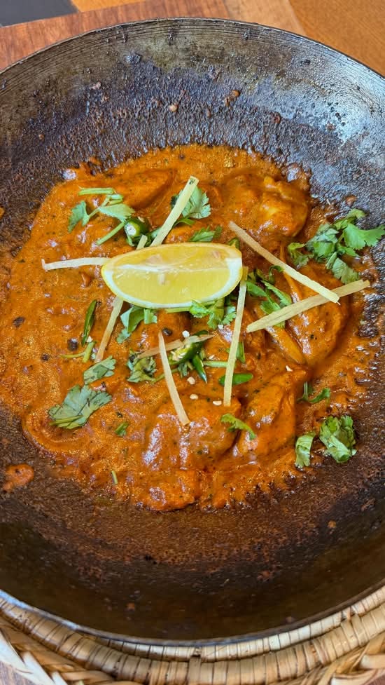 Murgh Makhni (butter chicken)
