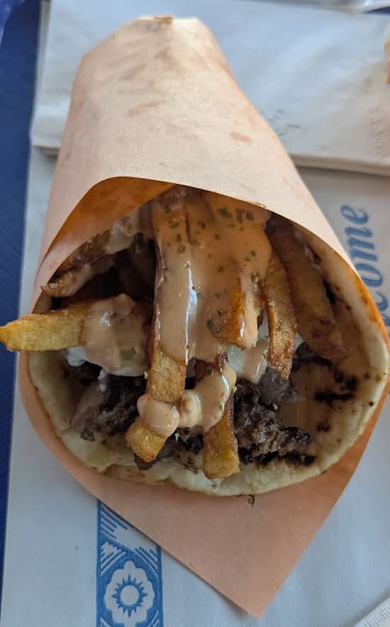 Pita Au Porc / Pork Pita