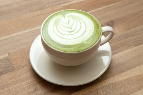 Matcha latté (grand) /  Matcha Latte (large)