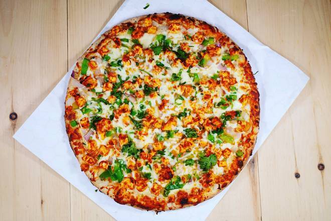 Shahi Paneer Pizza