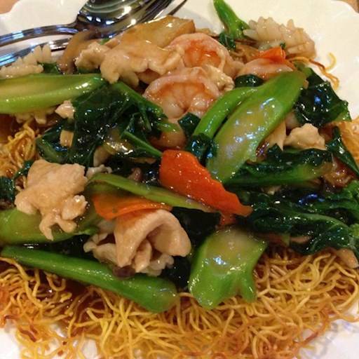 Chow Mein (Egg Noodles)