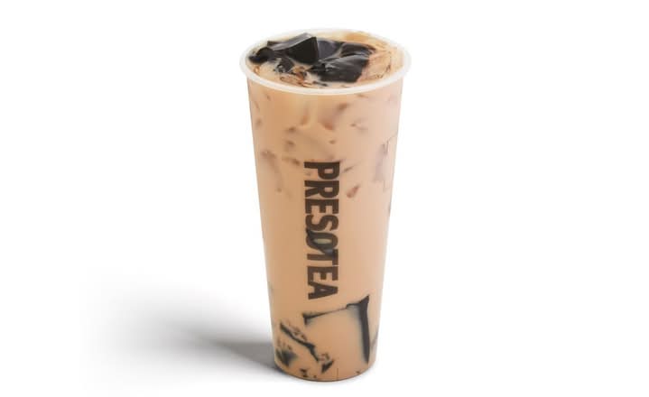 Thé au lait avec gelée d'herbe / Grass Jelly Milk Tea