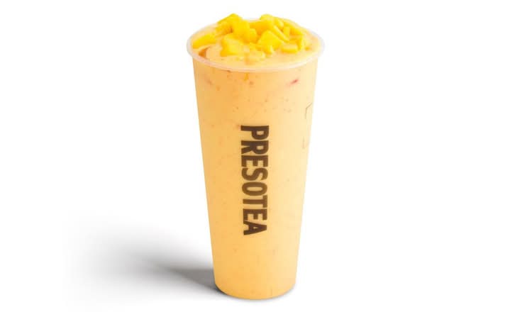 Frappé glacé mangue fraîche, litchi et pomelo / Fresh Mango Lychee Grapefruit Slush