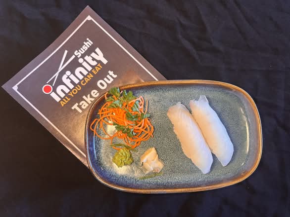 8. Tai (Red Snapper) Sushi