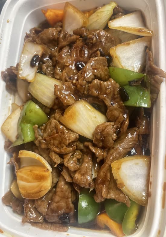 Bœuf Sauté à la Sauce aux Fèves Noires / Beef with Black Bean Sauce/豉汁牛肉