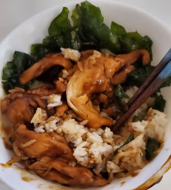 Poulet à la Sauce au Poivre et Épinards / Pepper Chicken with Crispy Spinach/川椒鸡