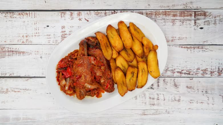 Plantain and Peppered Turkey Wings Meal