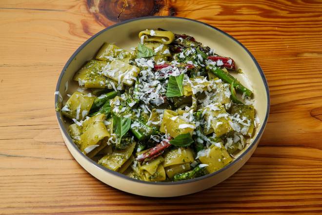 Casarecce al Pesto di Pistacchi