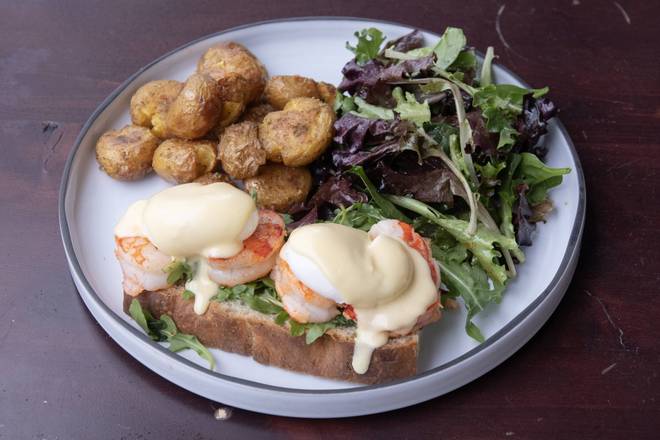 Shrimp Scampi and Spinach Benedict