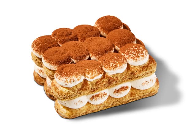 Tiramisu Cake