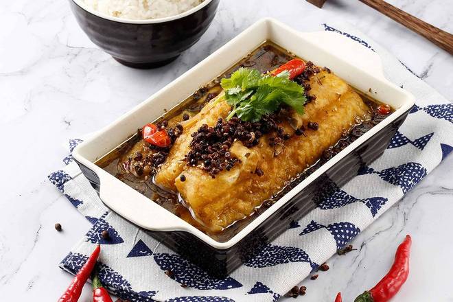 Poisson Basa Grillé Aux Grains De Poivre Szechuanais/ Szechuan Peppercorn Grilled Basa Fish With Rice 青藤麻椒烤鱼饭