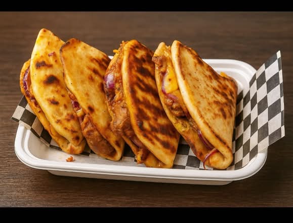Butter Chicken Naanwich