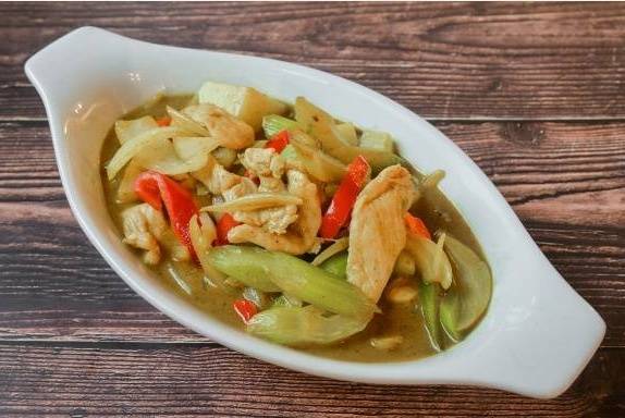 #21.Bangkok Yellow Curry Stew