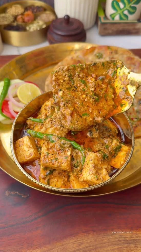 Mughlai Paneer-E-Azam