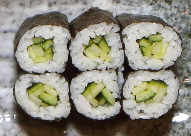 Cucumber Roll (6 pcs)