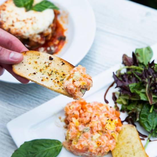 TARTARE DE SAUMON FRAIS aux AGRUMES (PETIT FORMAT)