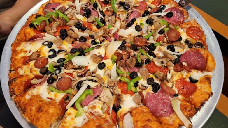 Xtreme Supreme Pizza