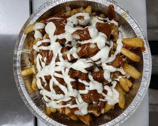 Crispy Buffalo Chicken Poutine