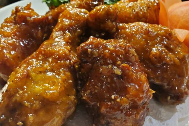 Garlic Soy Chicken (마늘 간장 치킨)