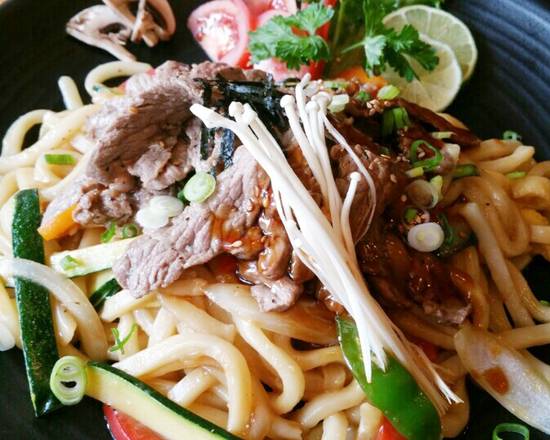 Beef Yaki U-don(비프야끼우동)