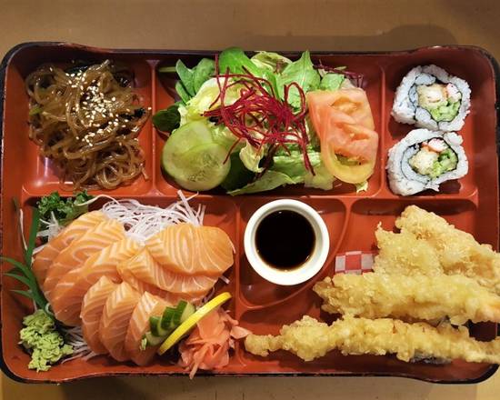 CB3. Tempura & Salmon Sashimi(템프라&살몬사시미)