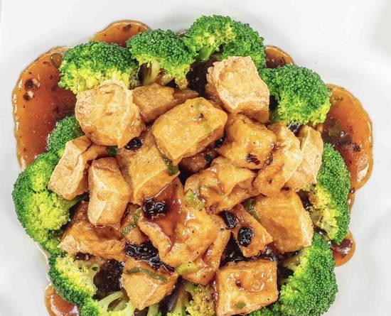 648 Deep Fried Tofu&Broccoli with Black Bean Sauce