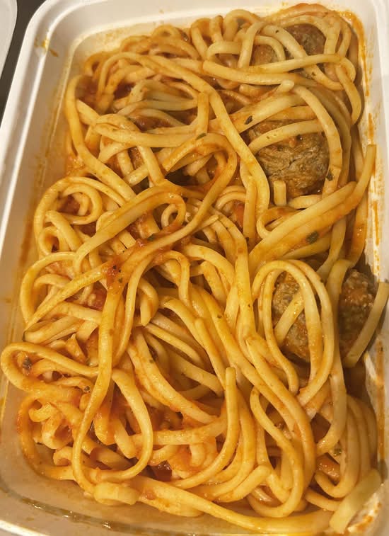 Kids Spaghetti & Meatball