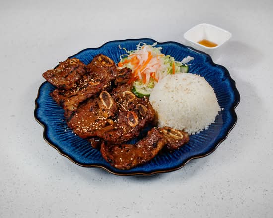 407. Grilled Beef Short Ribs / Cơm Tấm Sườn Bò Non