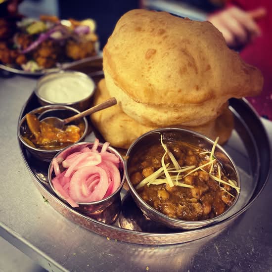 CHOLE BHATURE