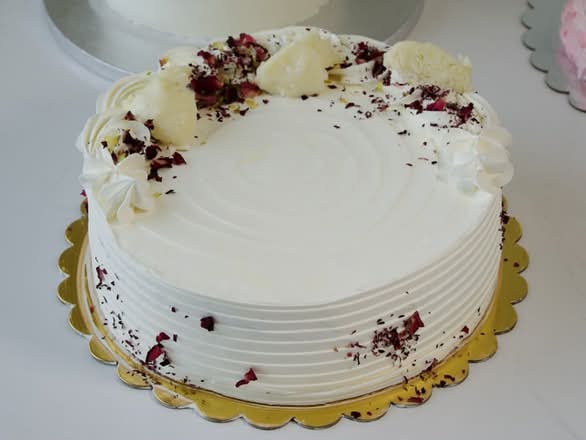 Rasmalai Cake