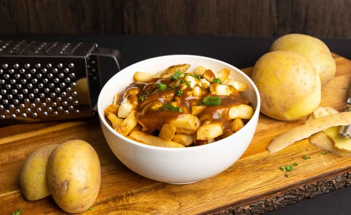 Classic Poutine
