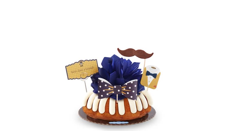 Best Dad A'round Decorated Bundt