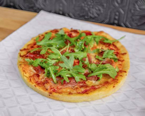 Prosciutto & Arugula Pizzette