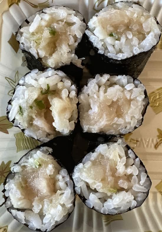 Negitoro Roll