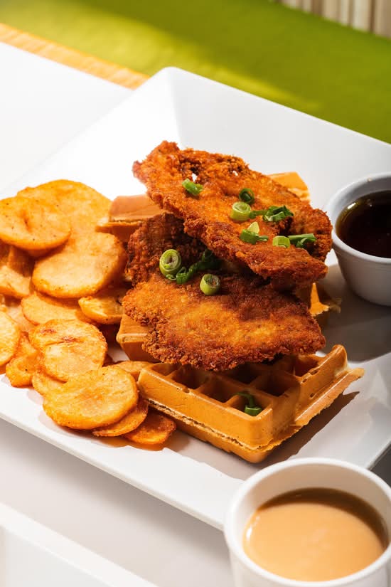Chicken & Waffles