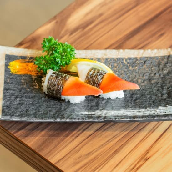 Hokkigai Sushi (2pcs)