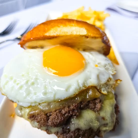 Bistro Smash Burger