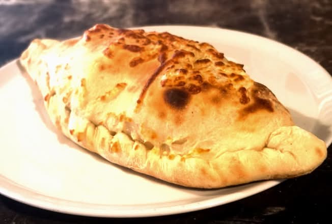 Pizza Calzone